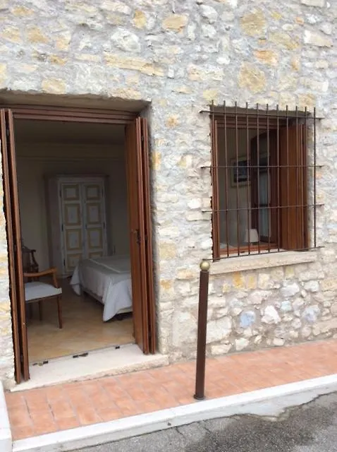 Apartment Appartamenti Cavrie Torri Del Benaco Italien